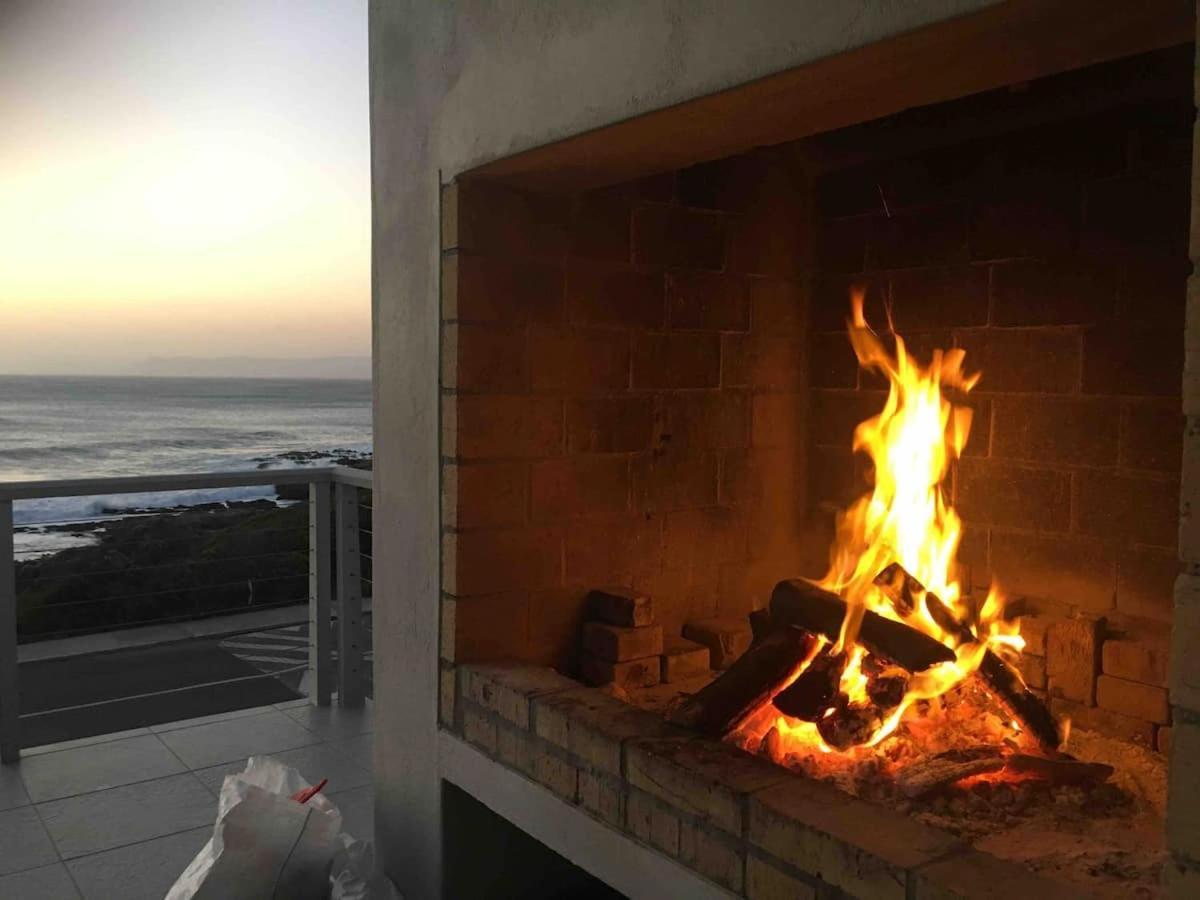 Ons C-Huis - Gansbaai Seafront Accommodation, Back-Up Power Ngoại thất bức ảnh