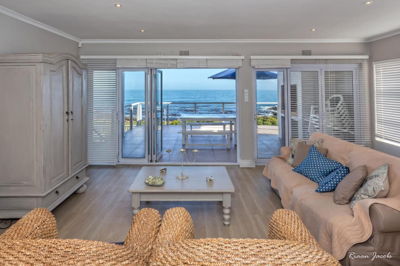 Ons C-Huis - Gansbaai Seafront Accommodation, Back-Up Power Ngoại thất bức ảnh