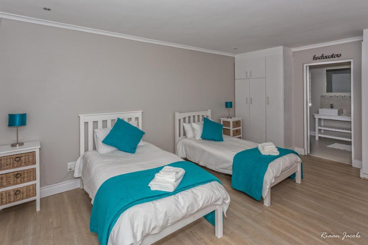 Ons C-Huis - Gansbaai Seafront Accommodation, Back-Up Power Ngoại thất bức ảnh